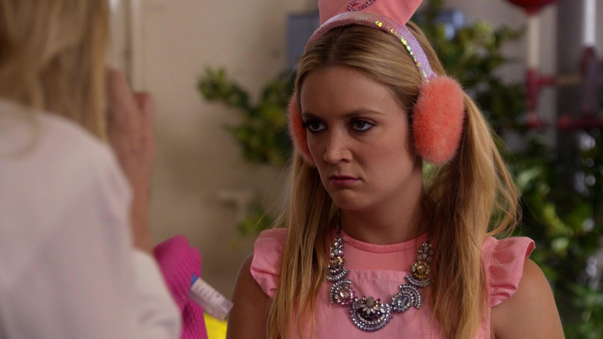 Scream_Queens_2015_S02E05_1080p_001522.jpg