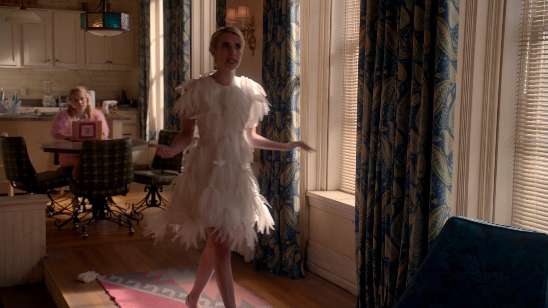 Scream_Queens_2015_S02E05_1080p_002152.jpg