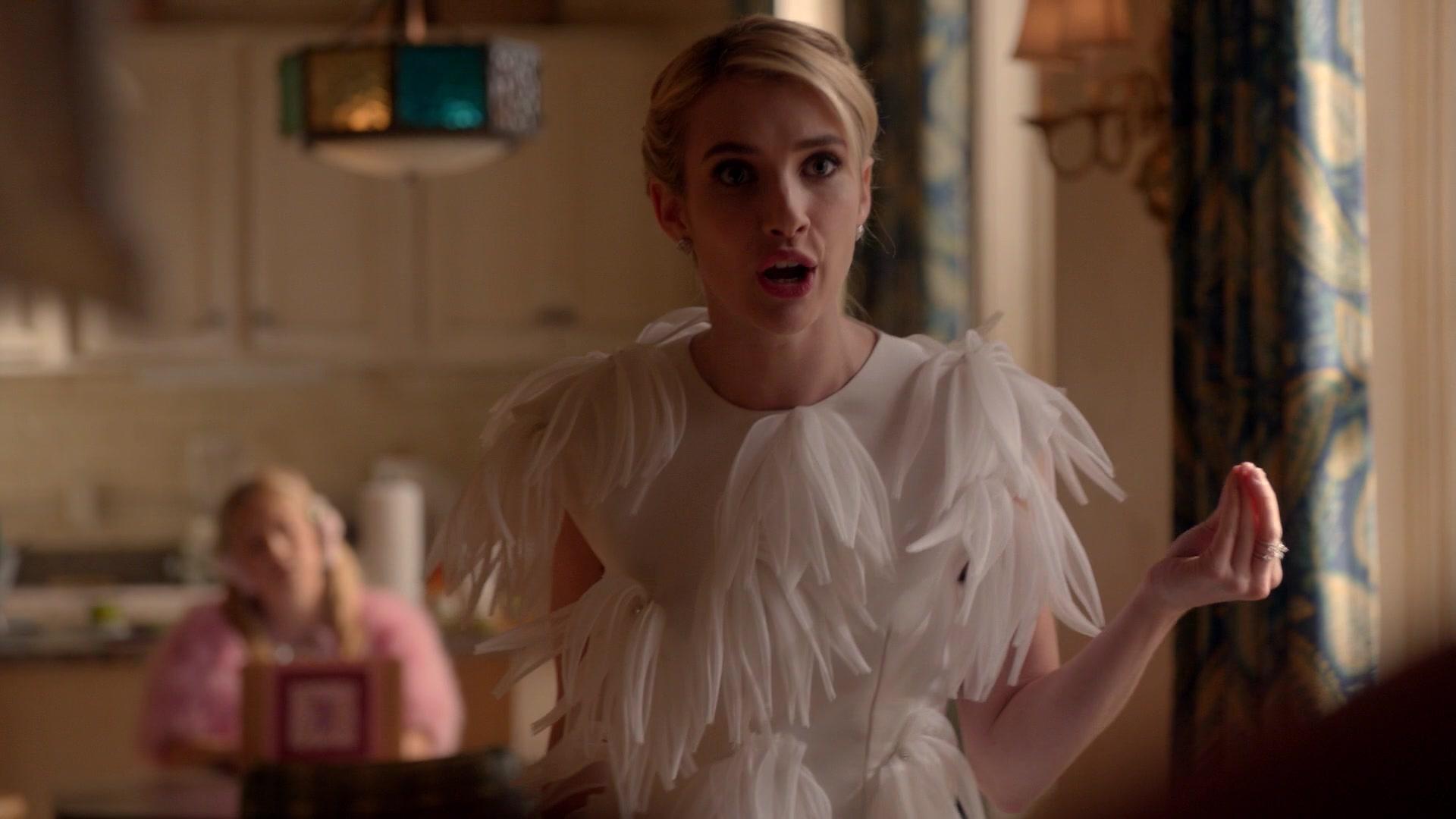 Scream_Queens_2015_S02E05_1080p_002182.jpg