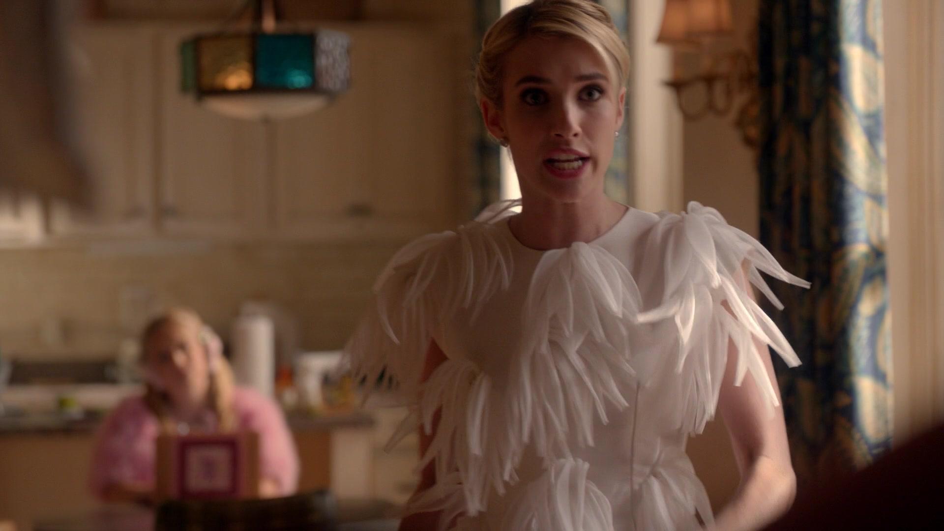 Scream_Queens_2015_S02E05_1080p_002183.jpg
