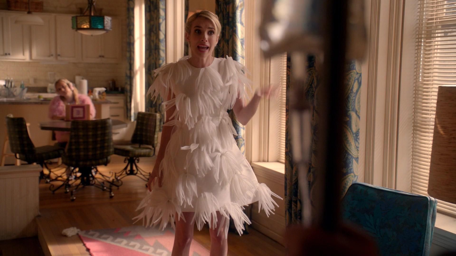 Scream_Queens_2015_S02E05_1080p_002204.jpg