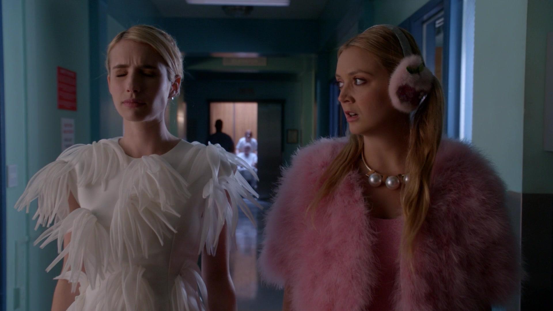 Scream_Queens_2015_S02E05_1080p_002355.jpg