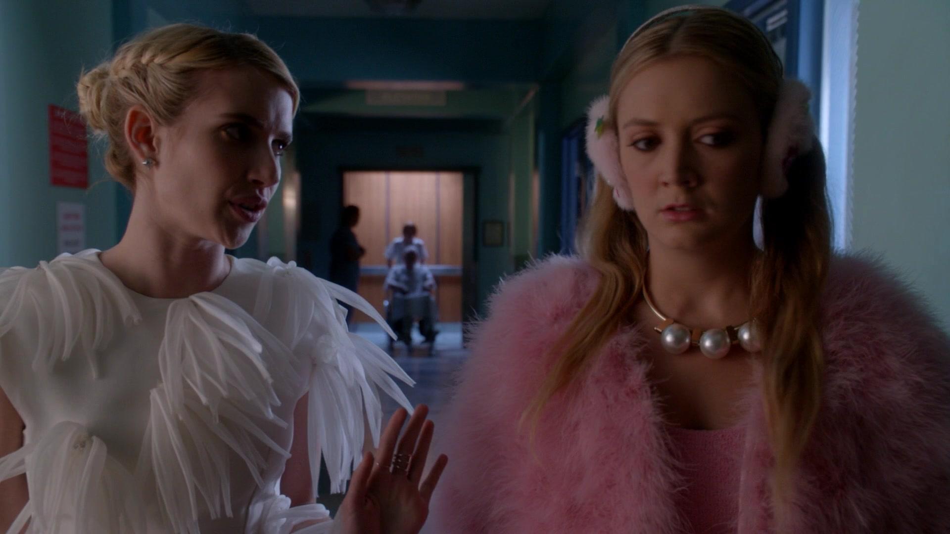 Scream_Queens_2015_S02E05_1080p_002358.jpg