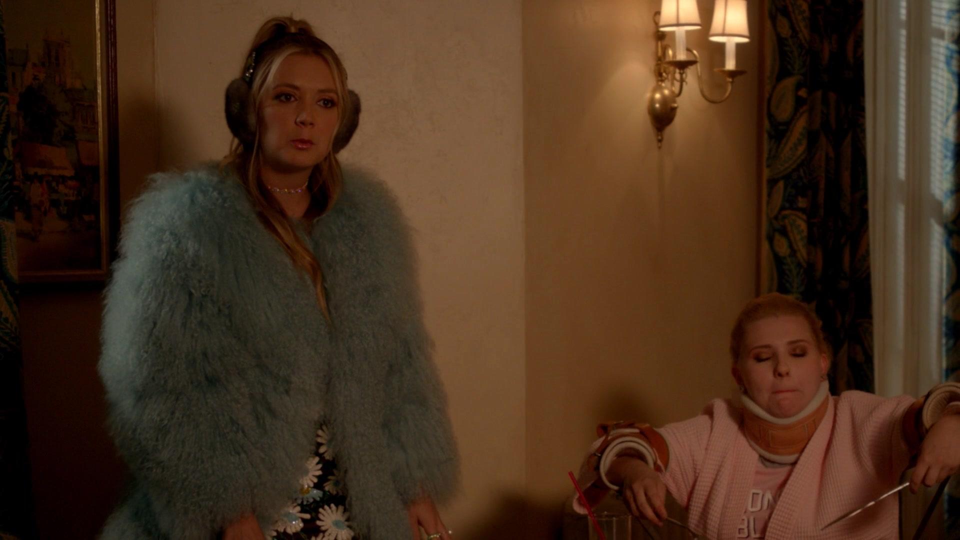 Scream_Queens_2015_S02E05_1080p_003281.jpg
