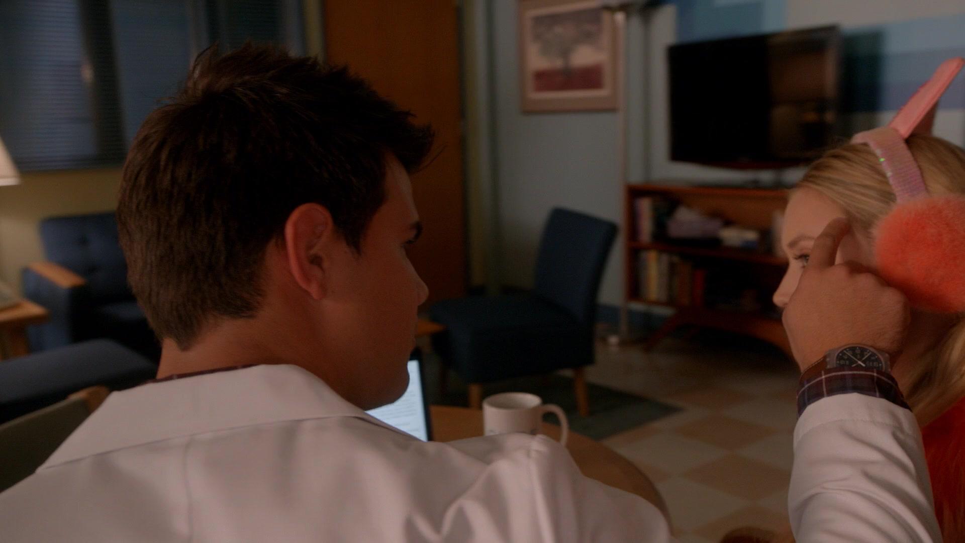 Scream_Queens_2015_S02E05_1080p_003912.jpg