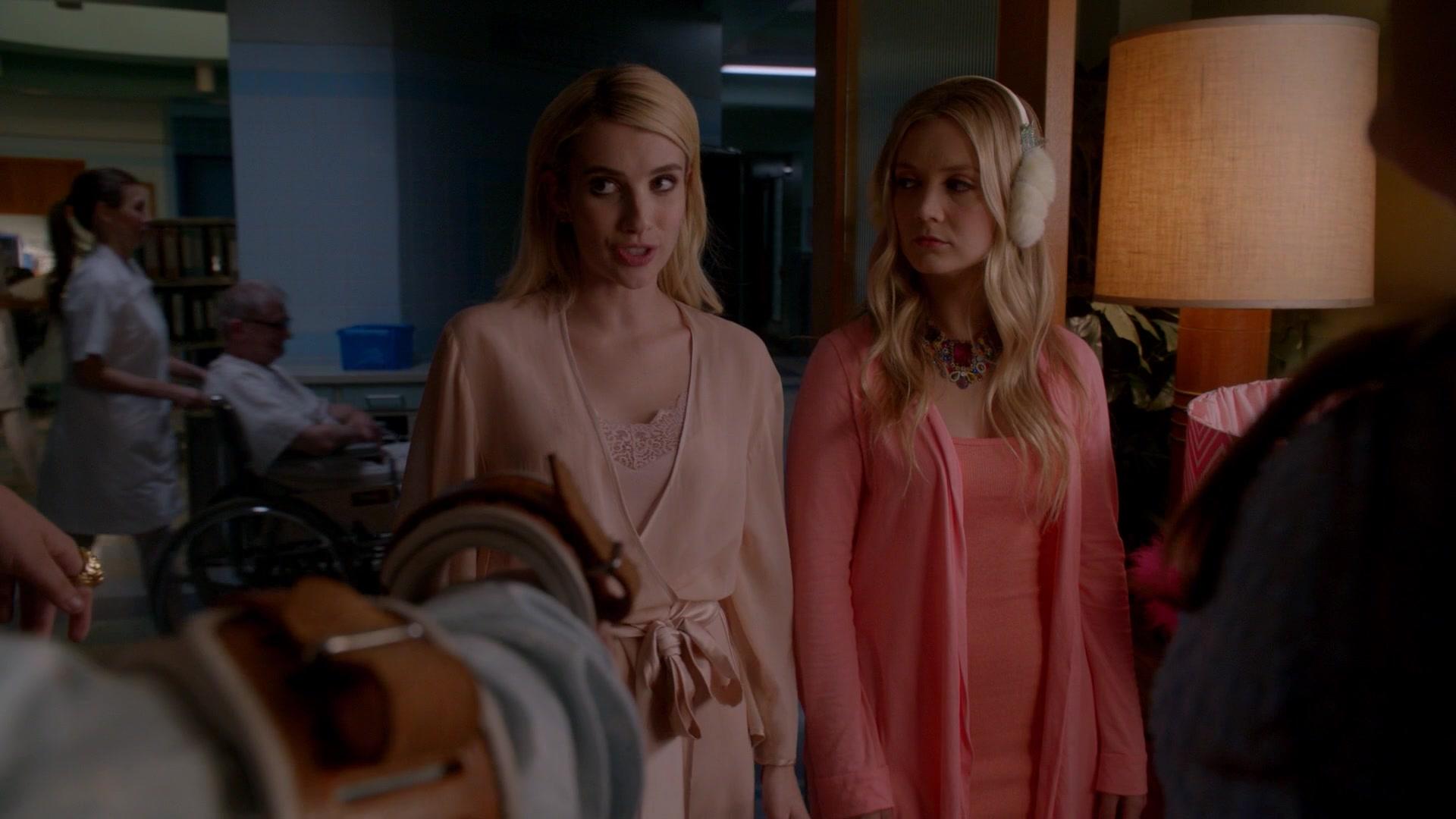 Scream_Queens_2015_S02E05_1080p_005100.jpg