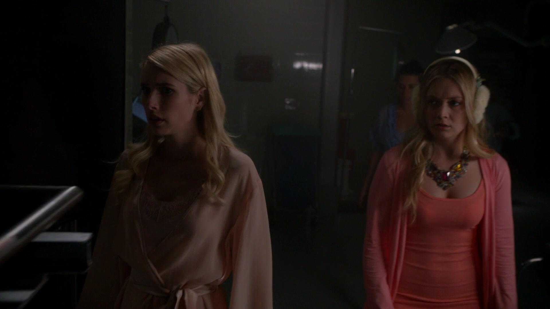 Scream_Queens_2015_S02E05_1080p_005306.jpg