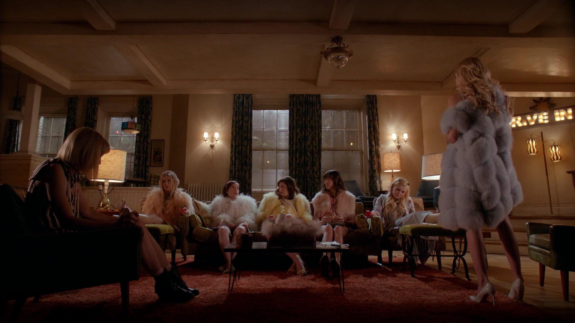 Scream_Queens_2015_S02E06_1080p_002093.jpg