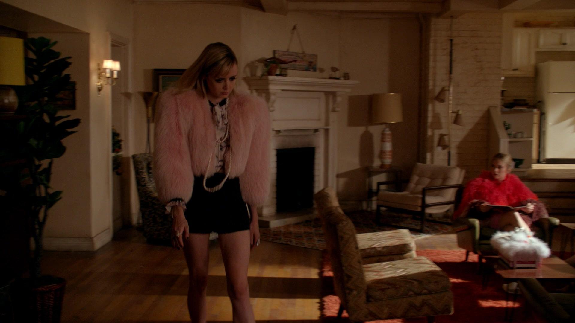 Scream_Queens_2015_S02E06_1080p_003826.jpg