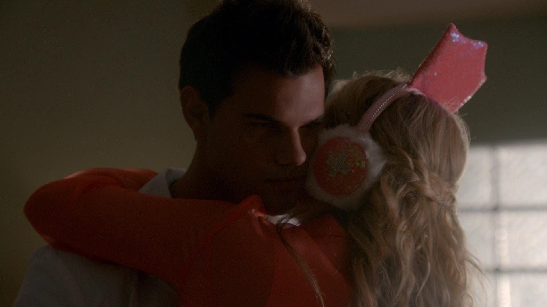 Scream_Queens_2015_S02E07_1080p_001495.jpg