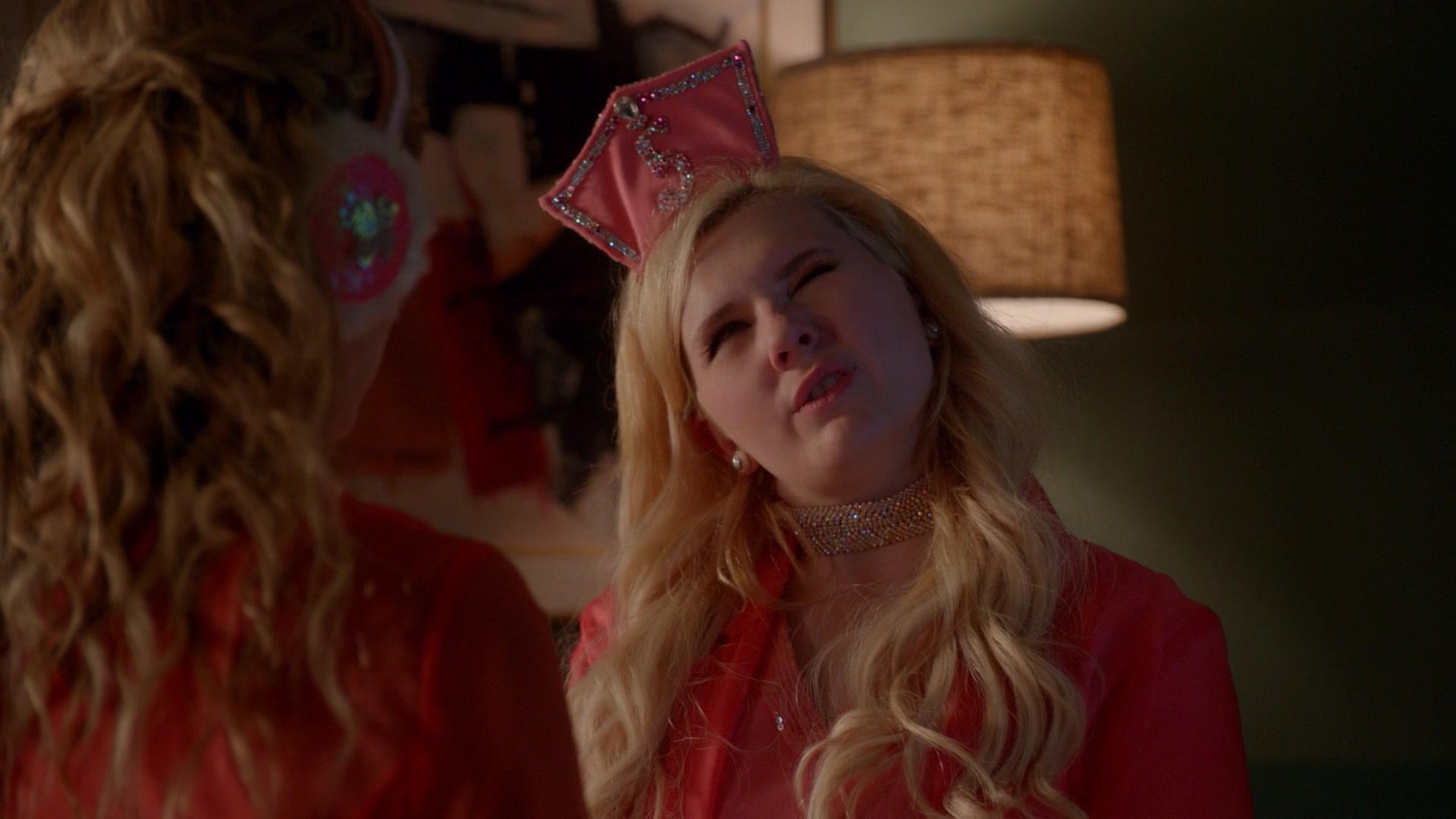 Scream_Queens_2015_S02E07_1080p_001666.jpg