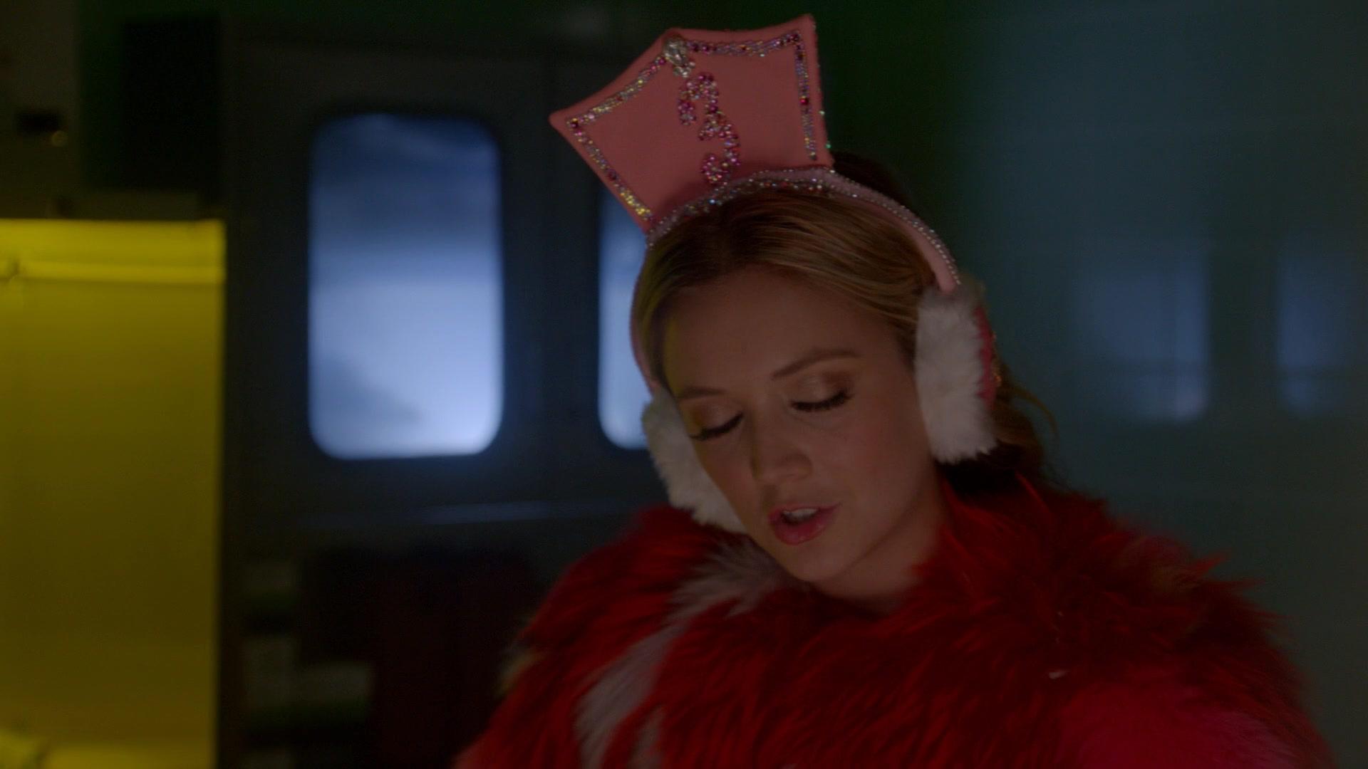 Scream_Queens_2015_S02E07_1080p_001960.jpg