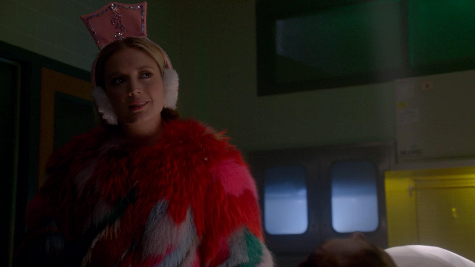 Scream_Queens_2015_S02E07_1080p_002010.jpg