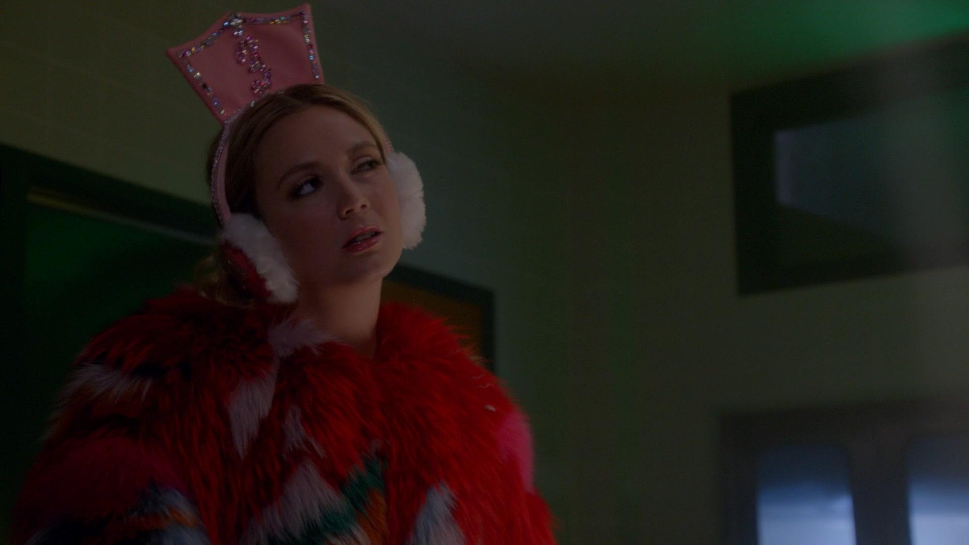 Scream_Queens_2015_S02E07_1080p_002015.jpg