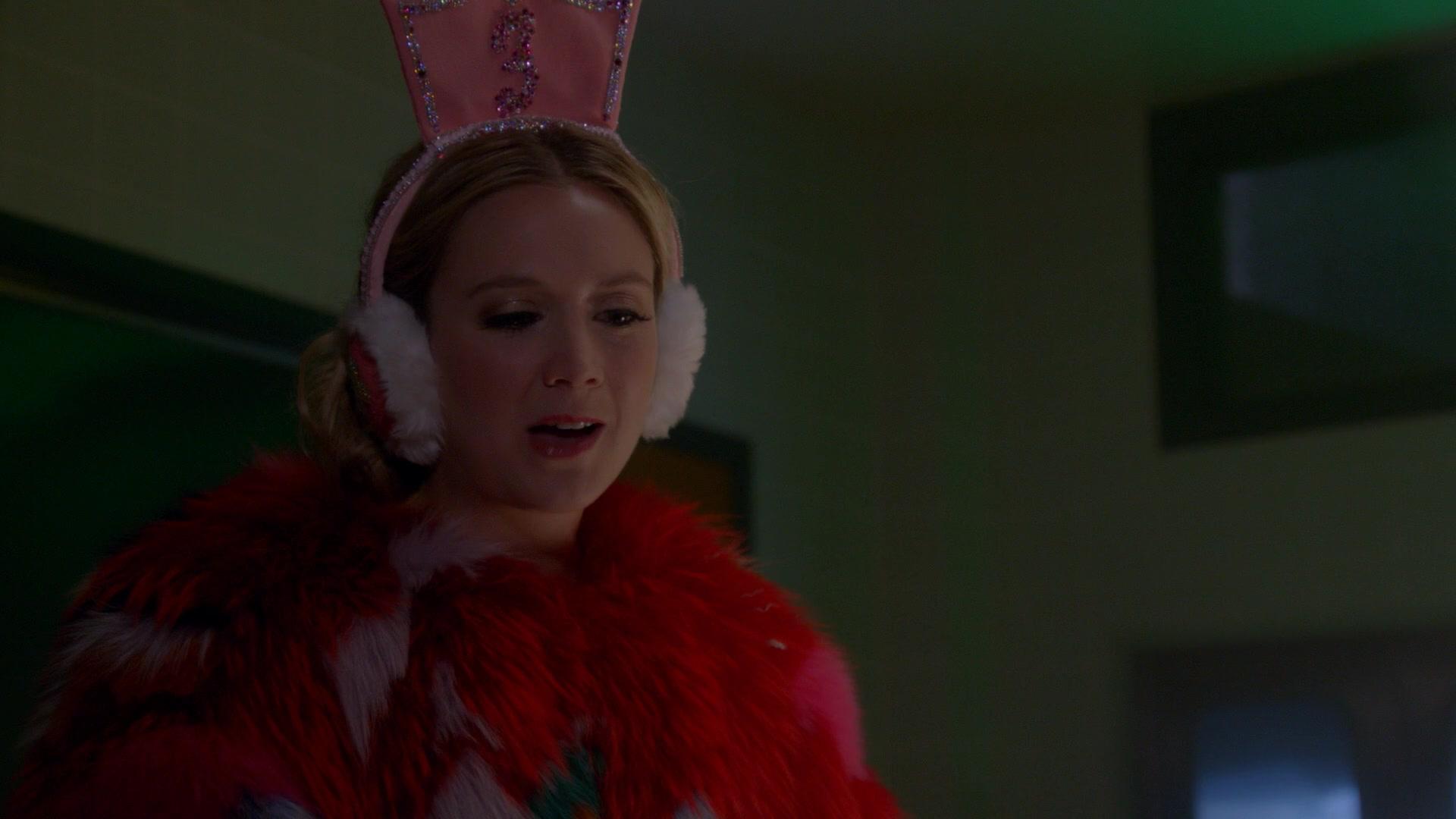 Scream_Queens_2015_S02E07_1080p_002028.jpg