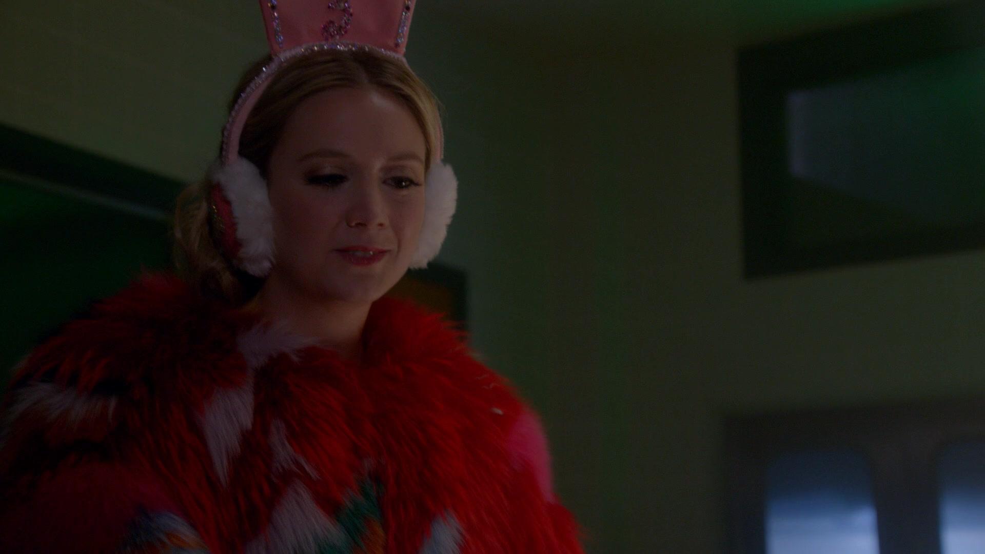 Scream_Queens_2015_S02E07_1080p_002030.jpg