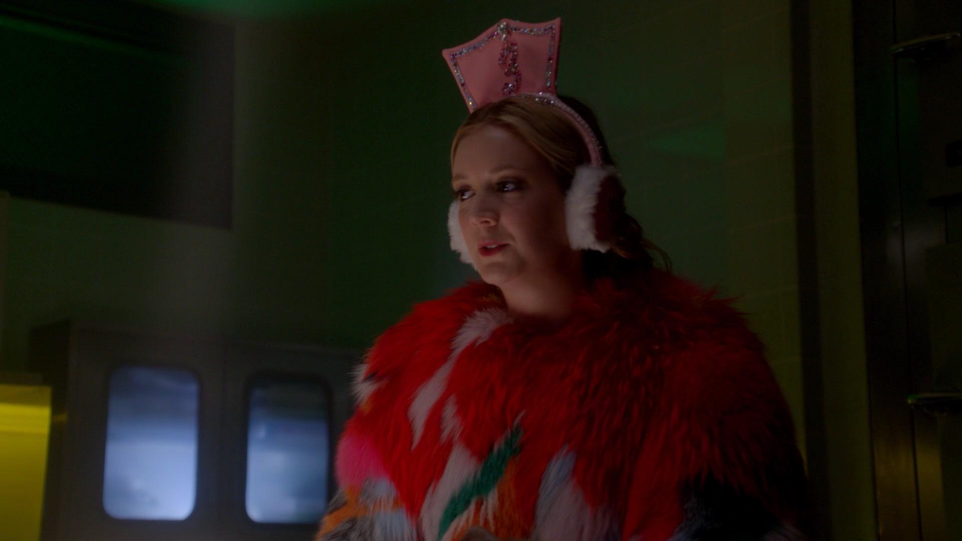 Scream_Queens_2015_S02E07_1080p_002080.jpg