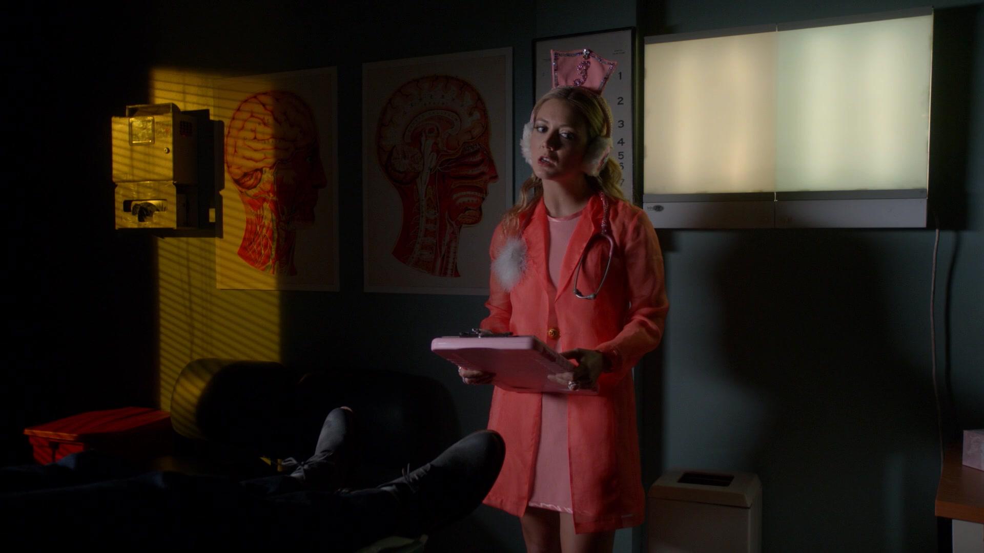 Scream_Queens_2015_S02E07_1080p_002160.jpg