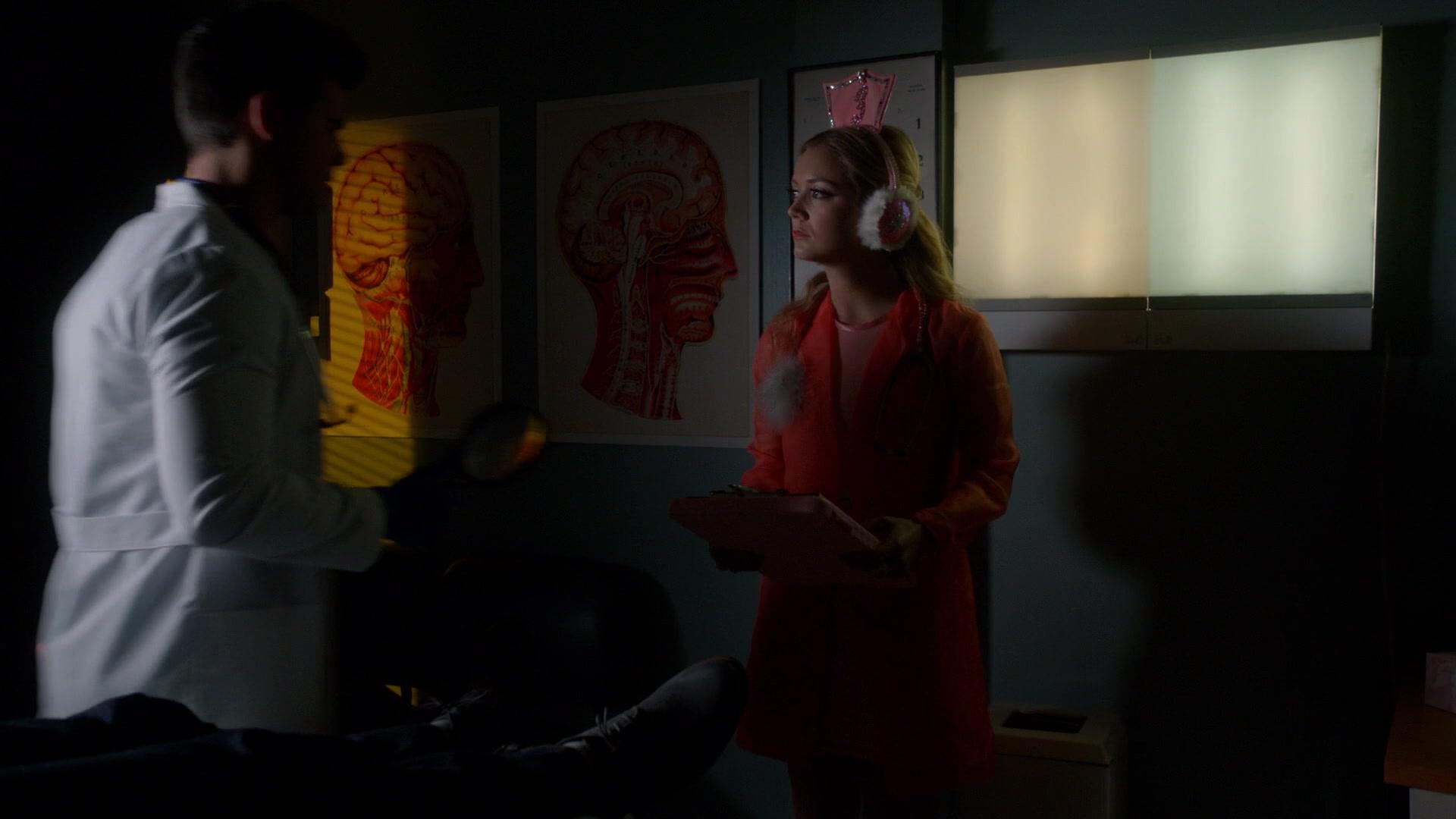 Scream_Queens_2015_S02E07_1080p_002167.jpg
