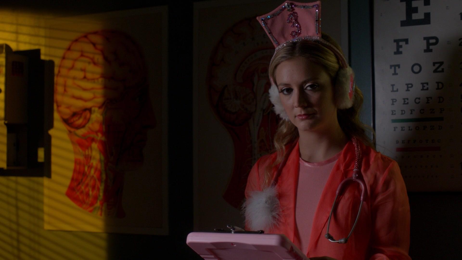 Scream_Queens_2015_S02E07_1080p_002340.jpg