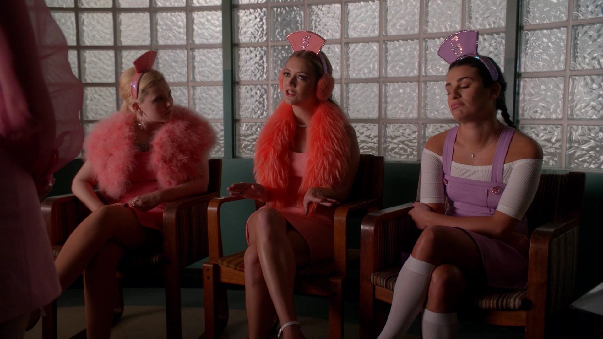 Scream_Queens_2015_S02E07_1080p_002437.jpg