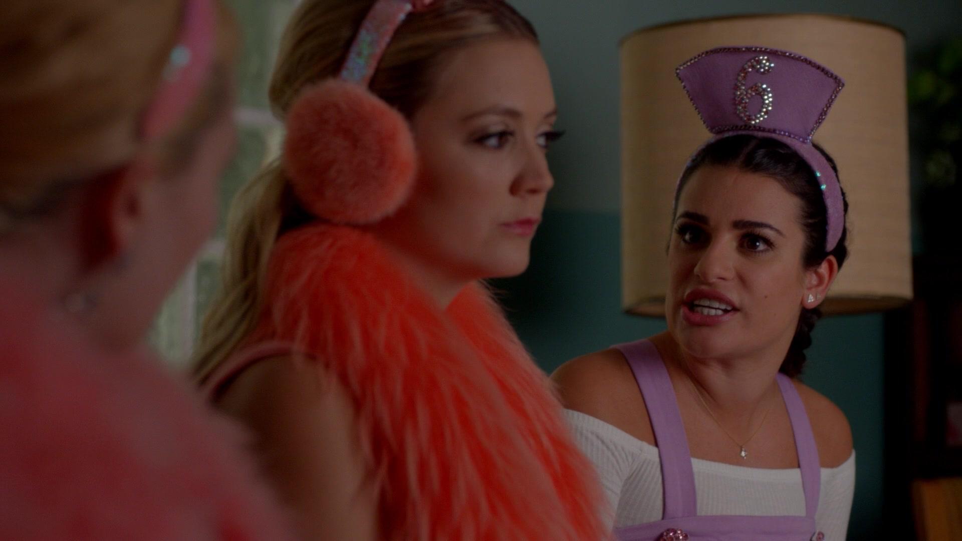 Scream_Queens_2015_S02E07_1080p_002559.jpg