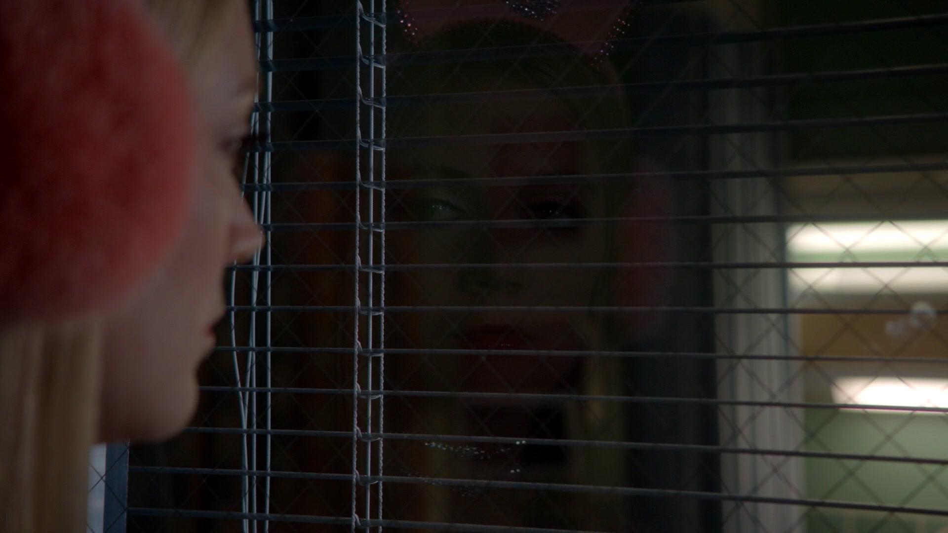 Scream_Queens_2015_S02E07_1080p_003396.jpg