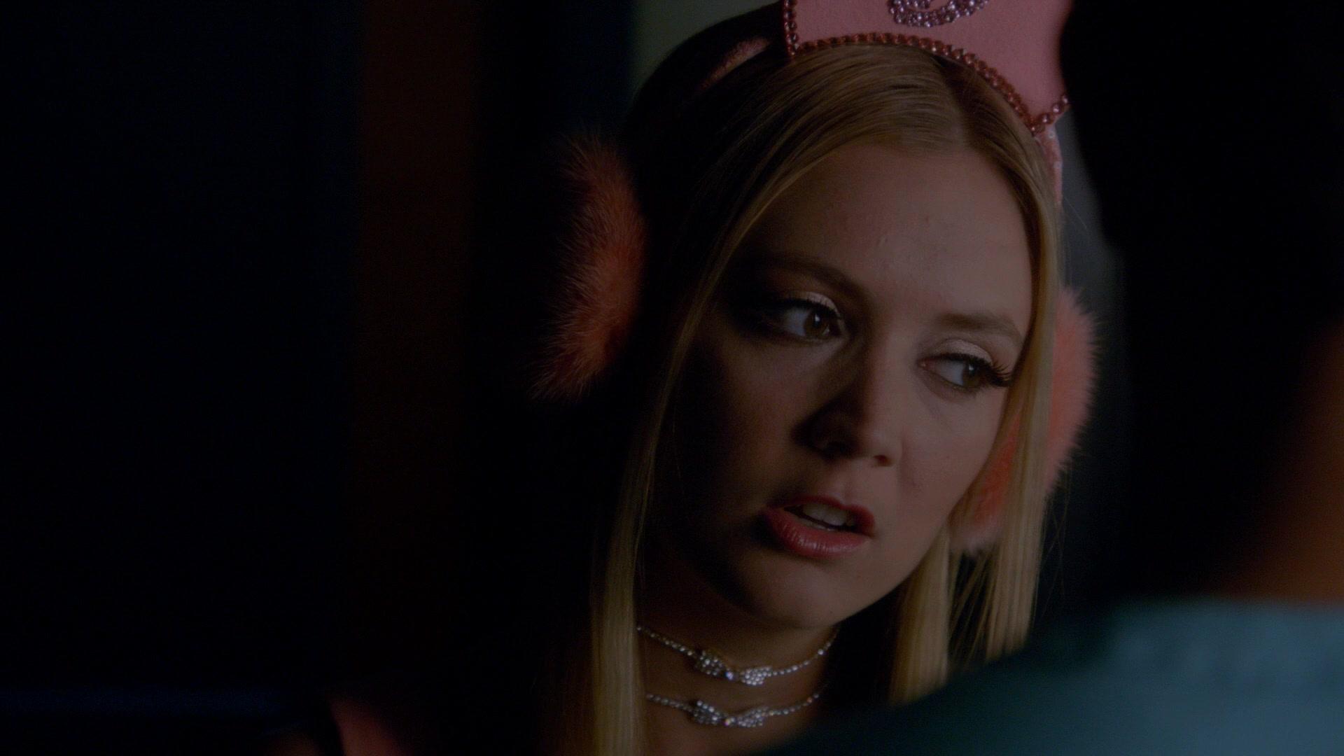Scream_Queens_2015_S02E07_1080p_003502.jpg