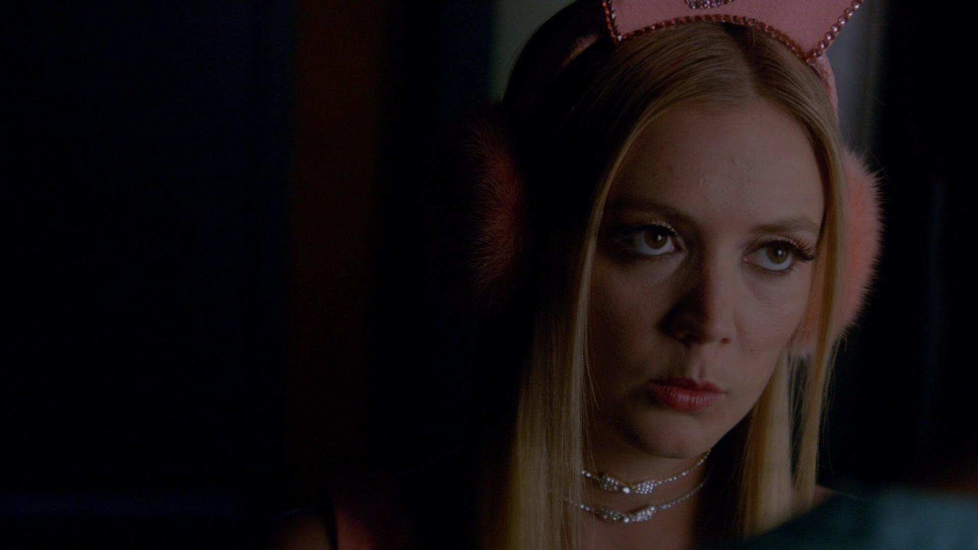 Scream_Queens_2015_S02E07_1080p_003520.jpg