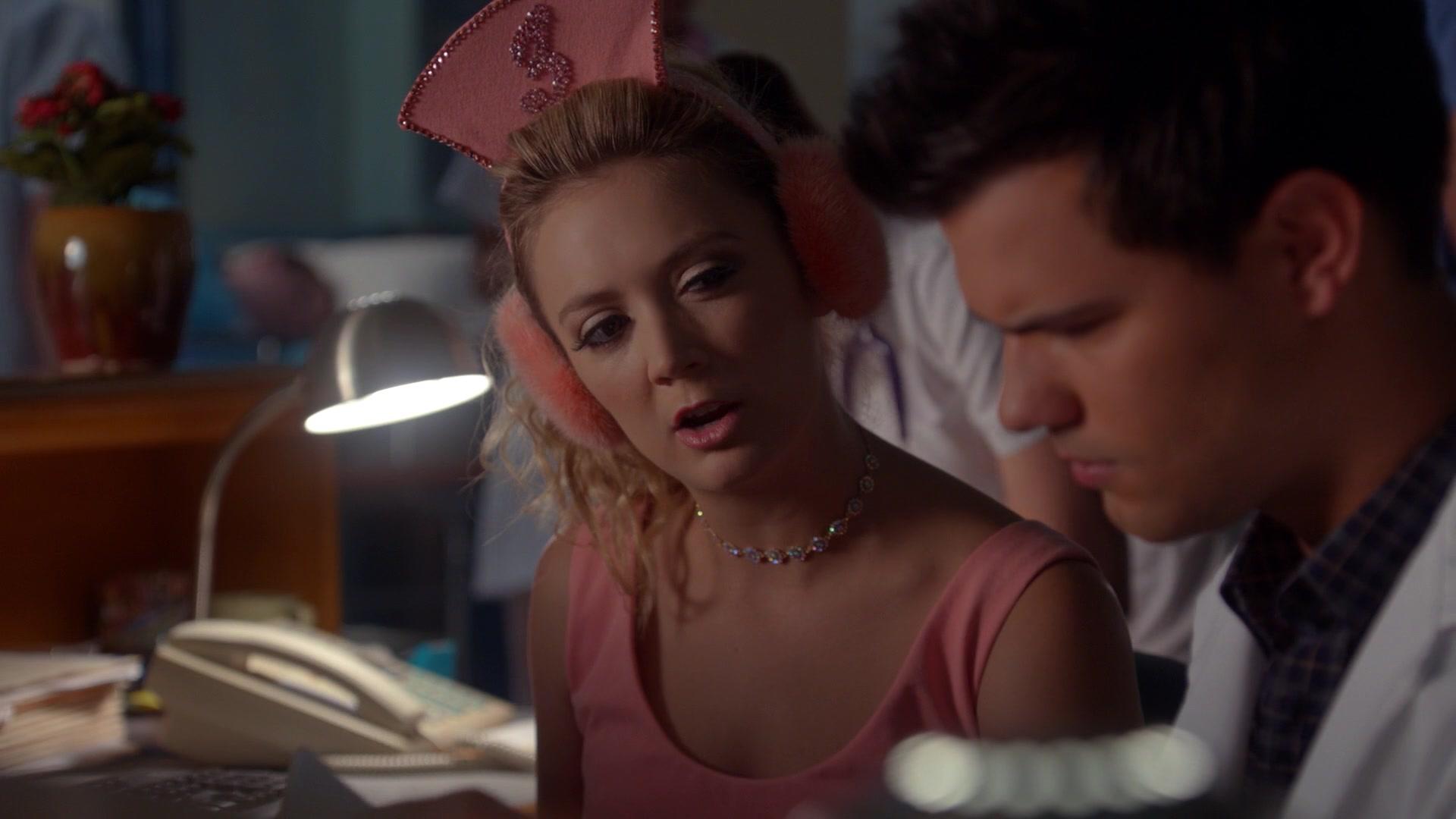 Scream_Queens_2015_S02E07_1080p_003890.jpg