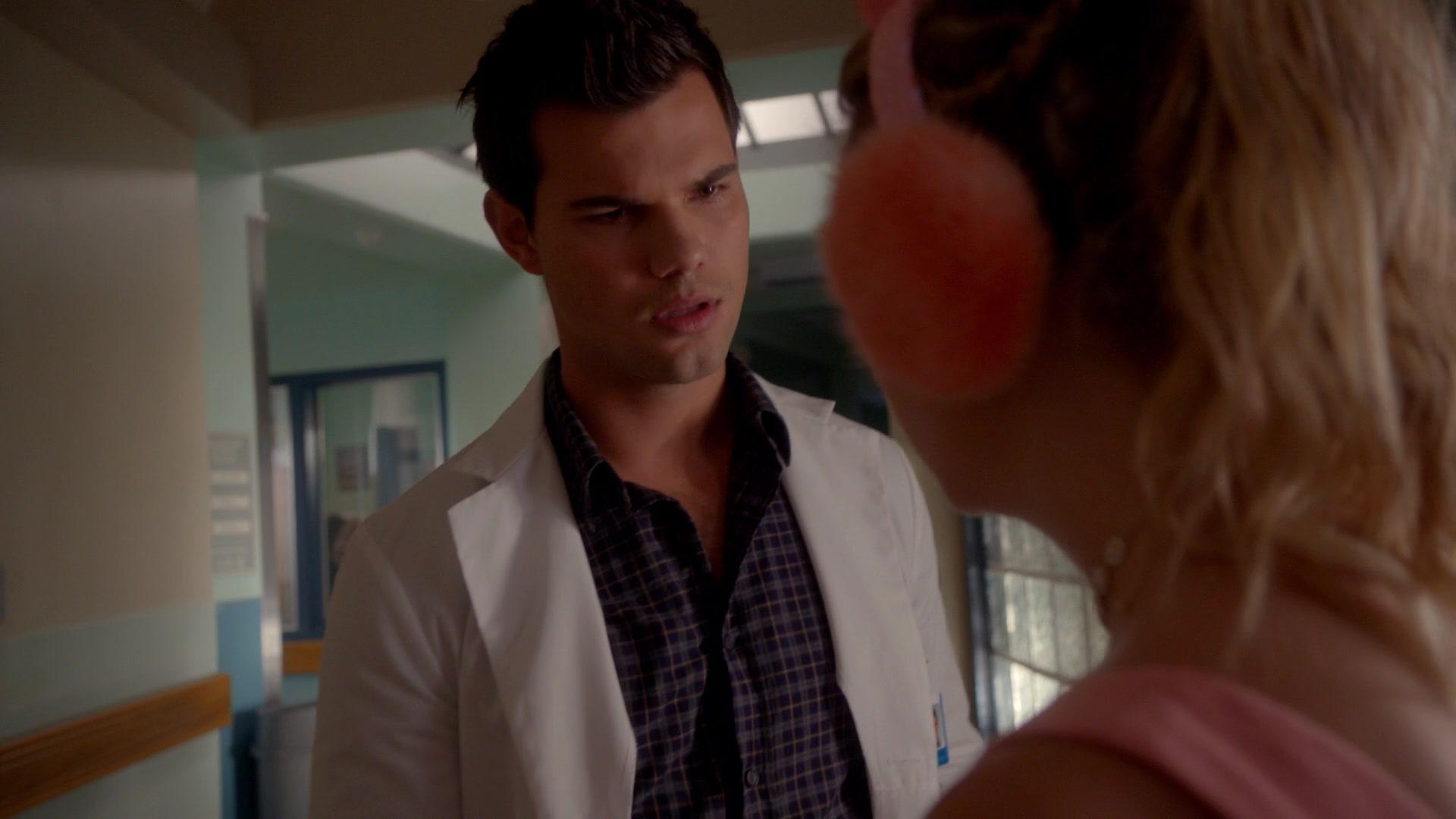 Scream_Queens_2015_S02E07_1080p_004166.jpg