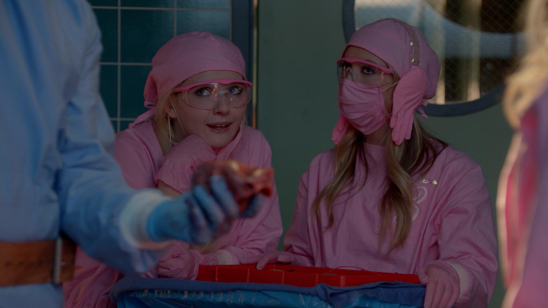 Scream_Queens_2015_S02E07_1080p_005028.jpg