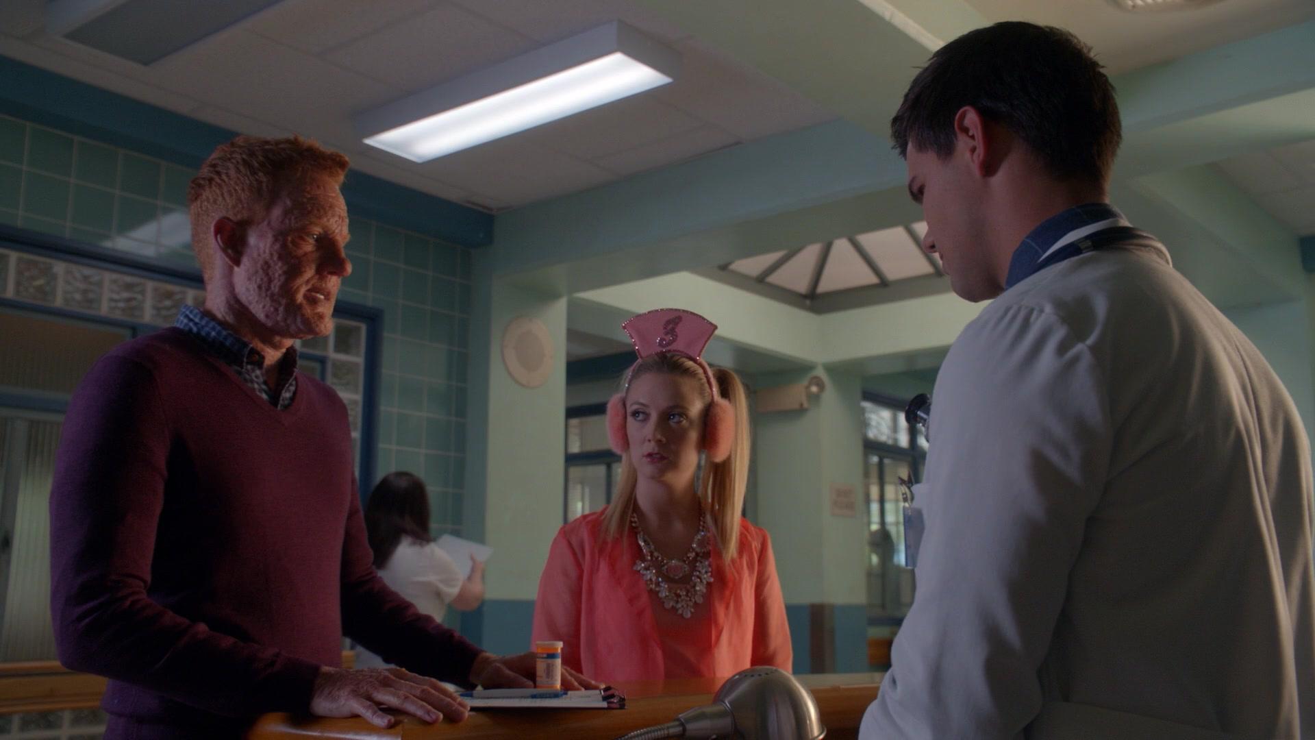 Scream_Queens_2015_S02E07_1080p_005317.jpg