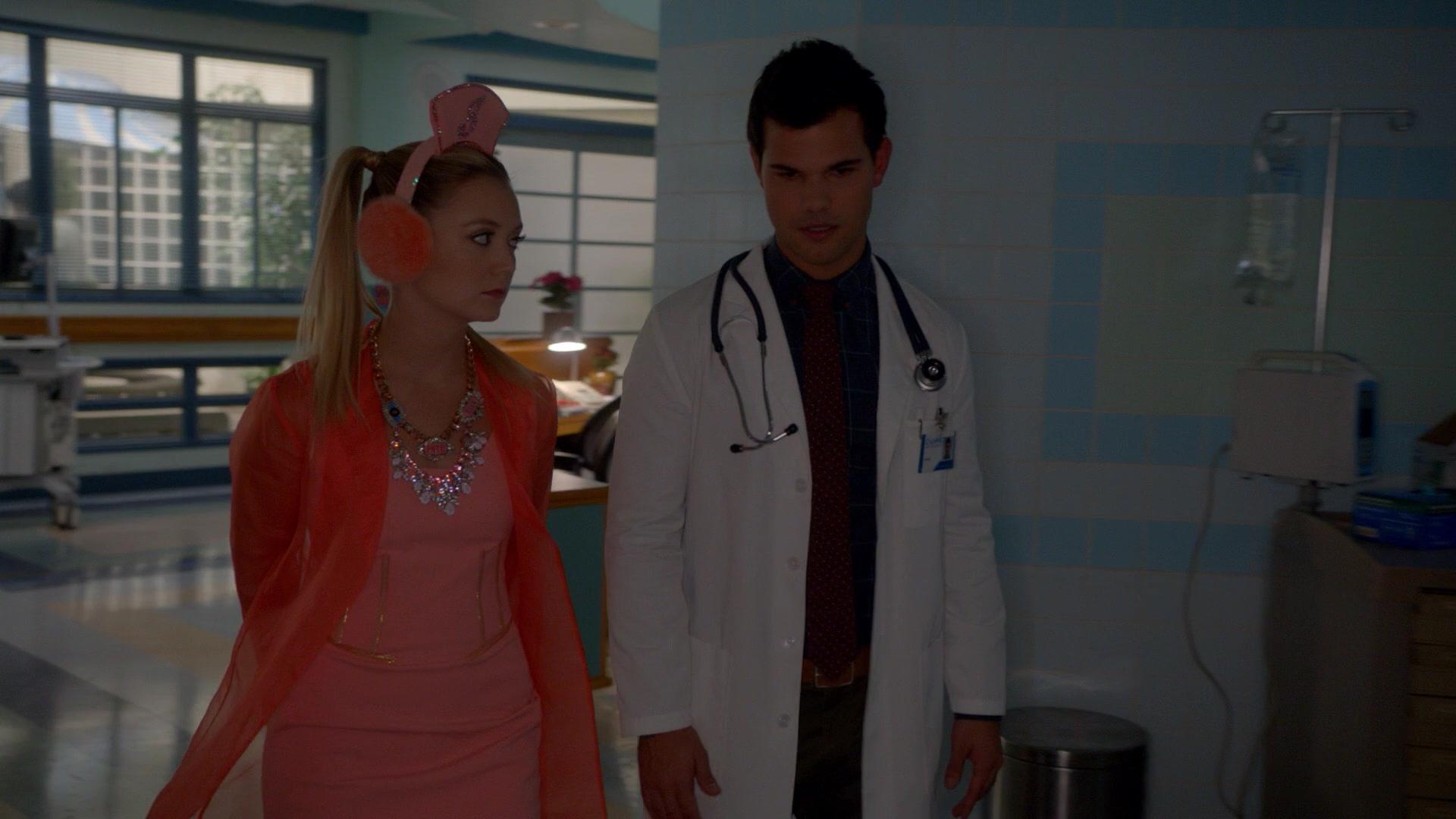 Scream_Queens_2015_S02E07_1080p_005354.jpg