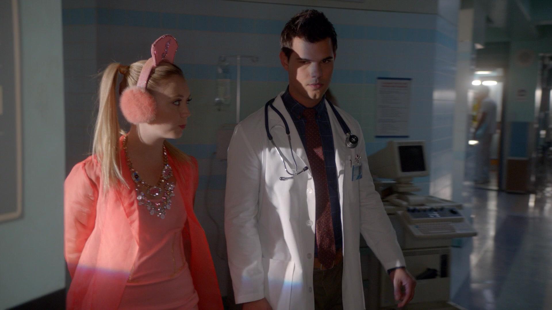 Scream_Queens_2015_S02E07_1080p_005358.jpg
