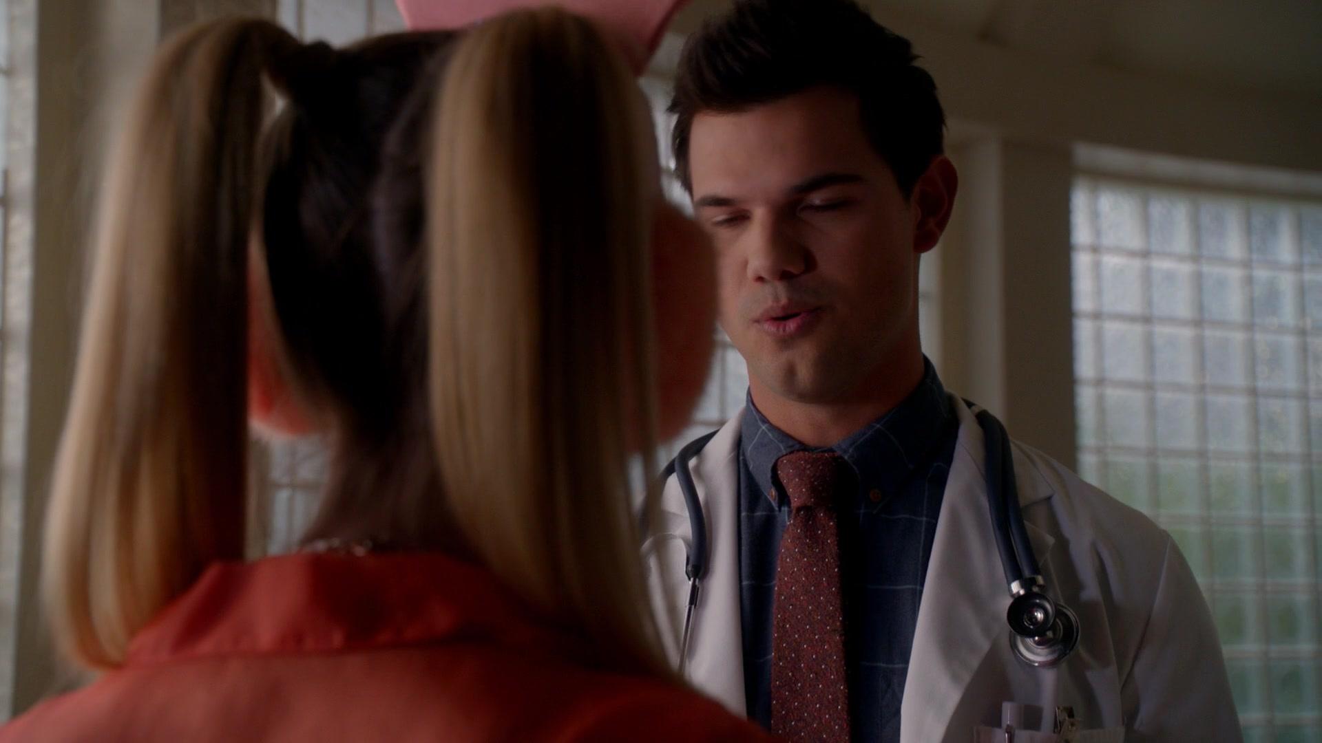 Scream_Queens_2015_S02E07_1080p_005385.jpg