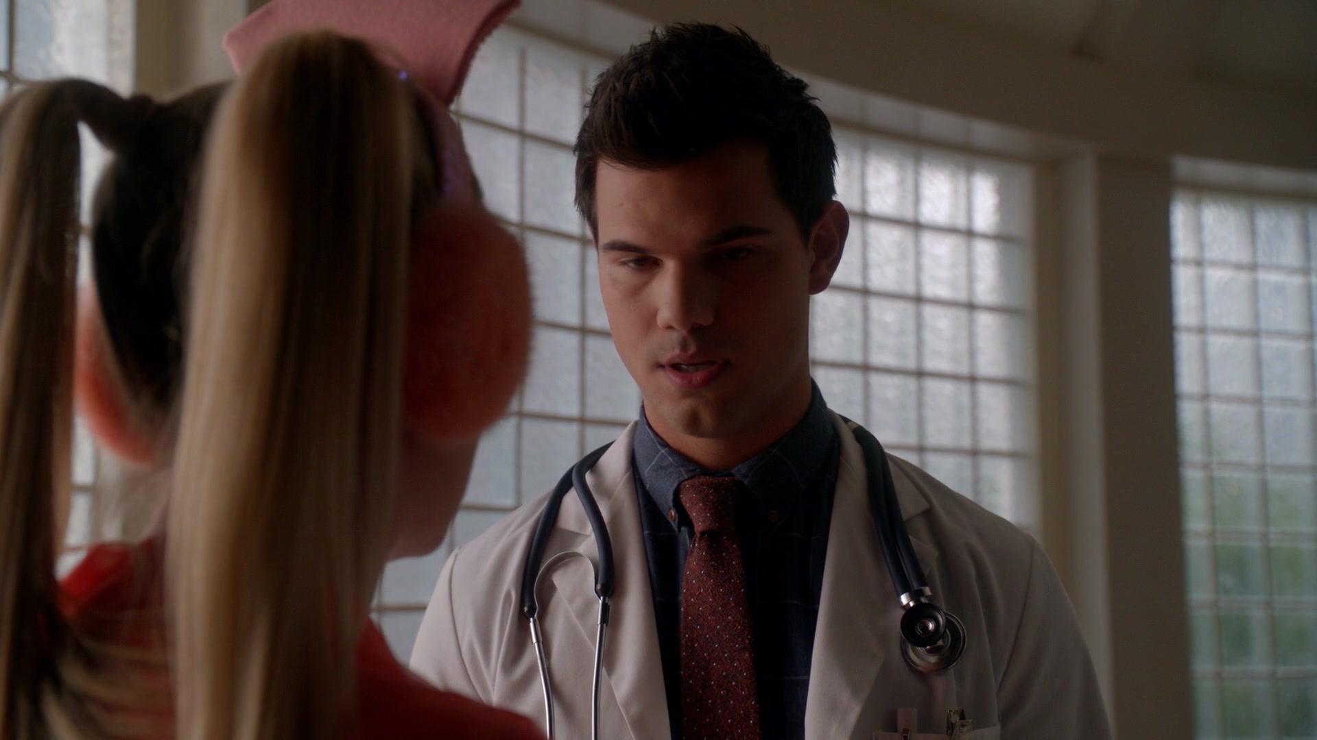 Scream_Queens_2015_S02E07_1080p_005426.jpg