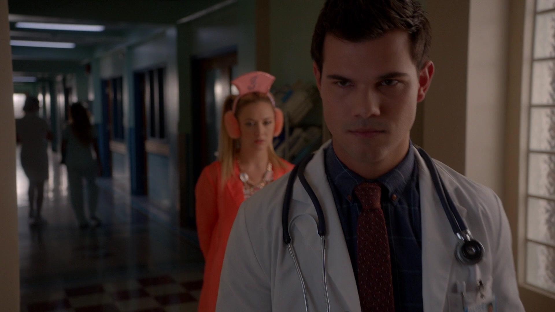 Scream_Queens_2015_S02E07_1080p_005438.jpg