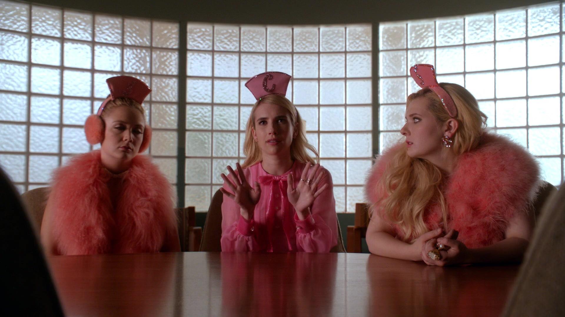 Scream_Queens_2015_S02E08_1080p_002680.jpg