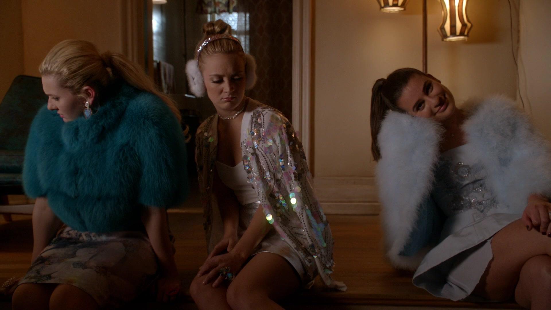 Scream_Queens_2015_S02E08_1080p_003441.jpg