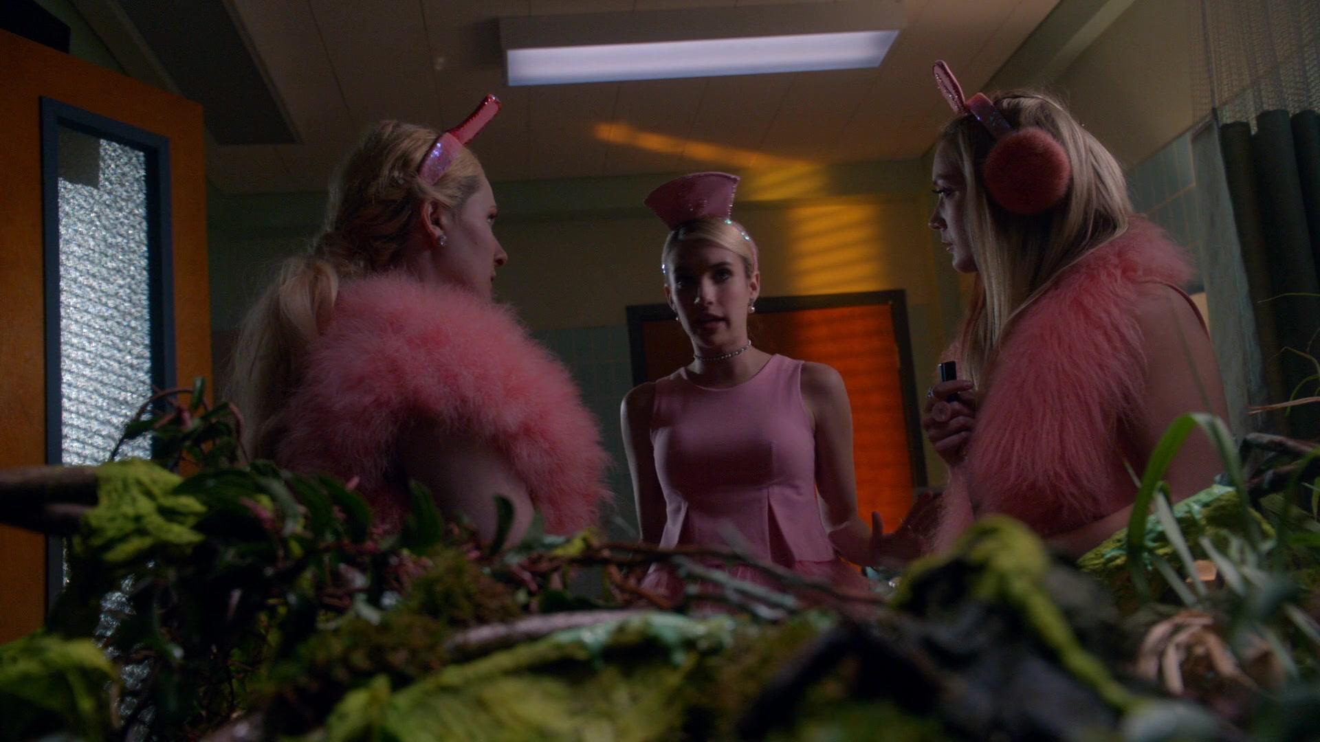 Scream_Queens_2015_S02E09_1080p_000174.jpg