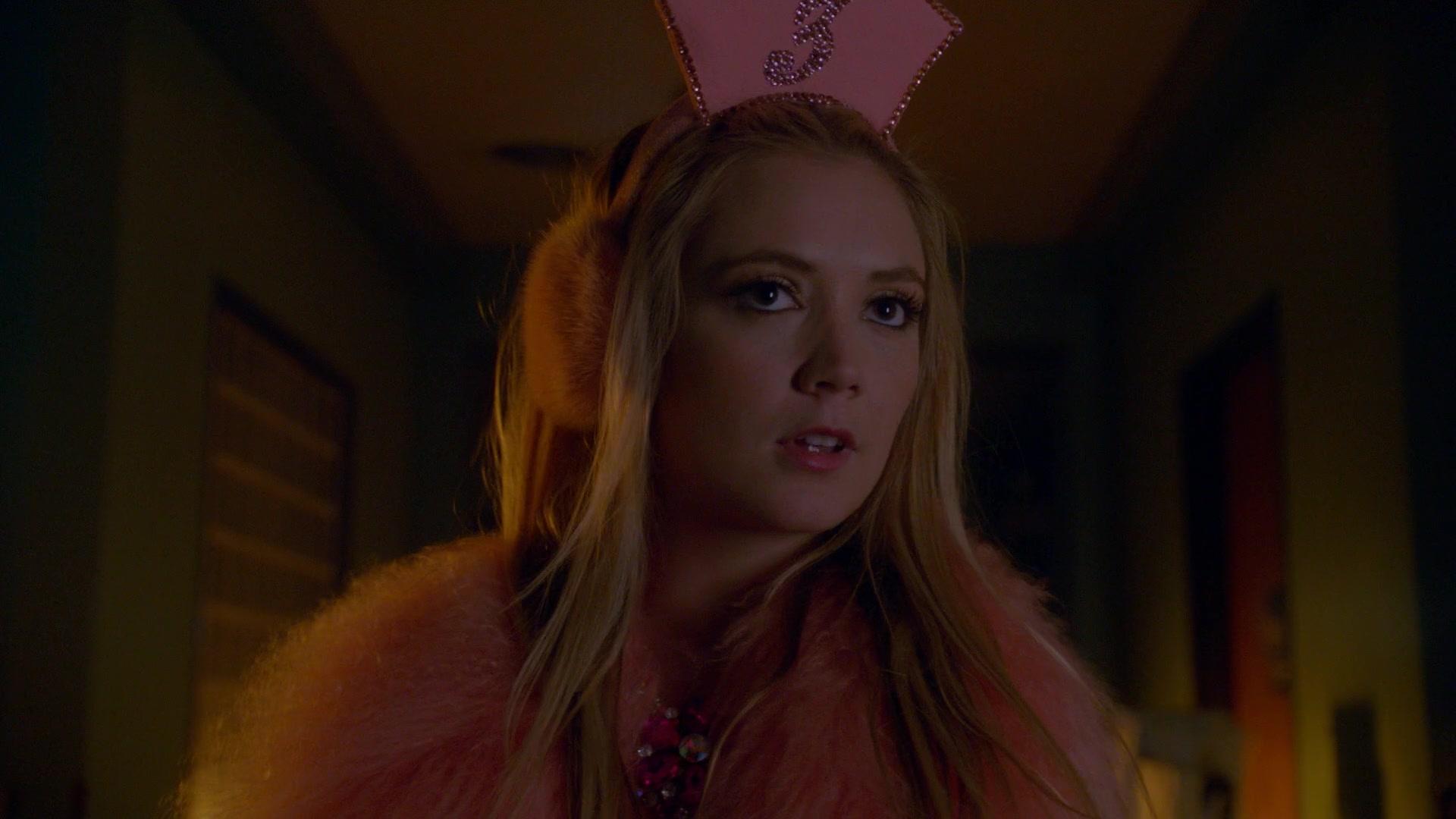 Scream_Queens_2015_S02E09_1080p_000352.jpg