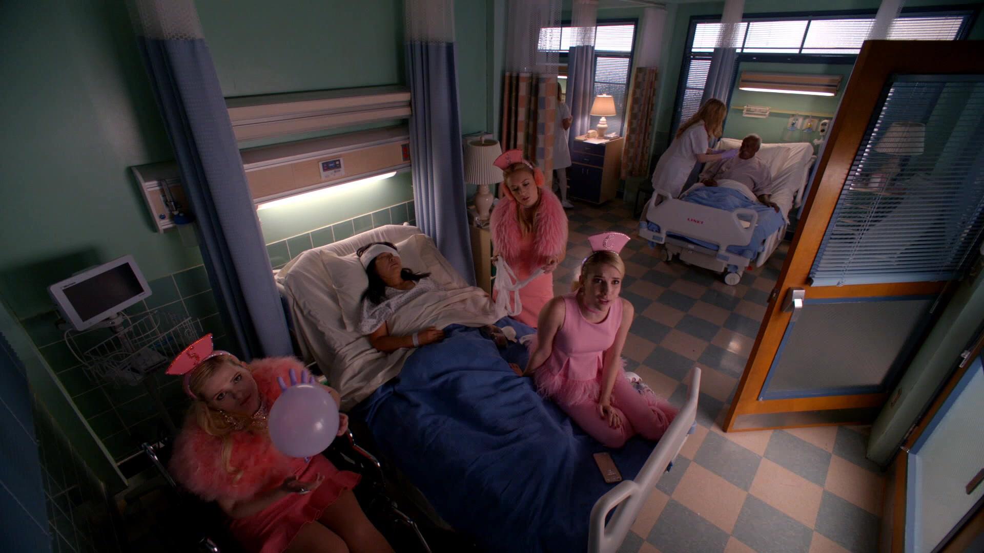 Scream_Queens_2015_S02E09_1080p_000632.jpg