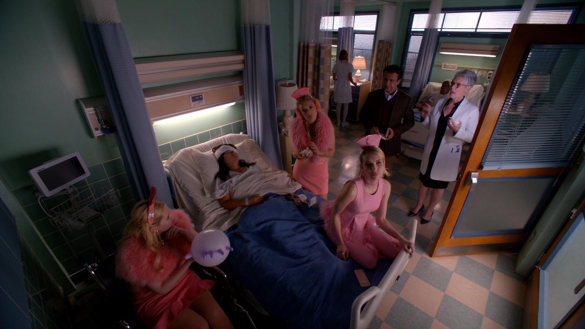 Scream_Queens_2015_S02E09_1080p_000780.jpg