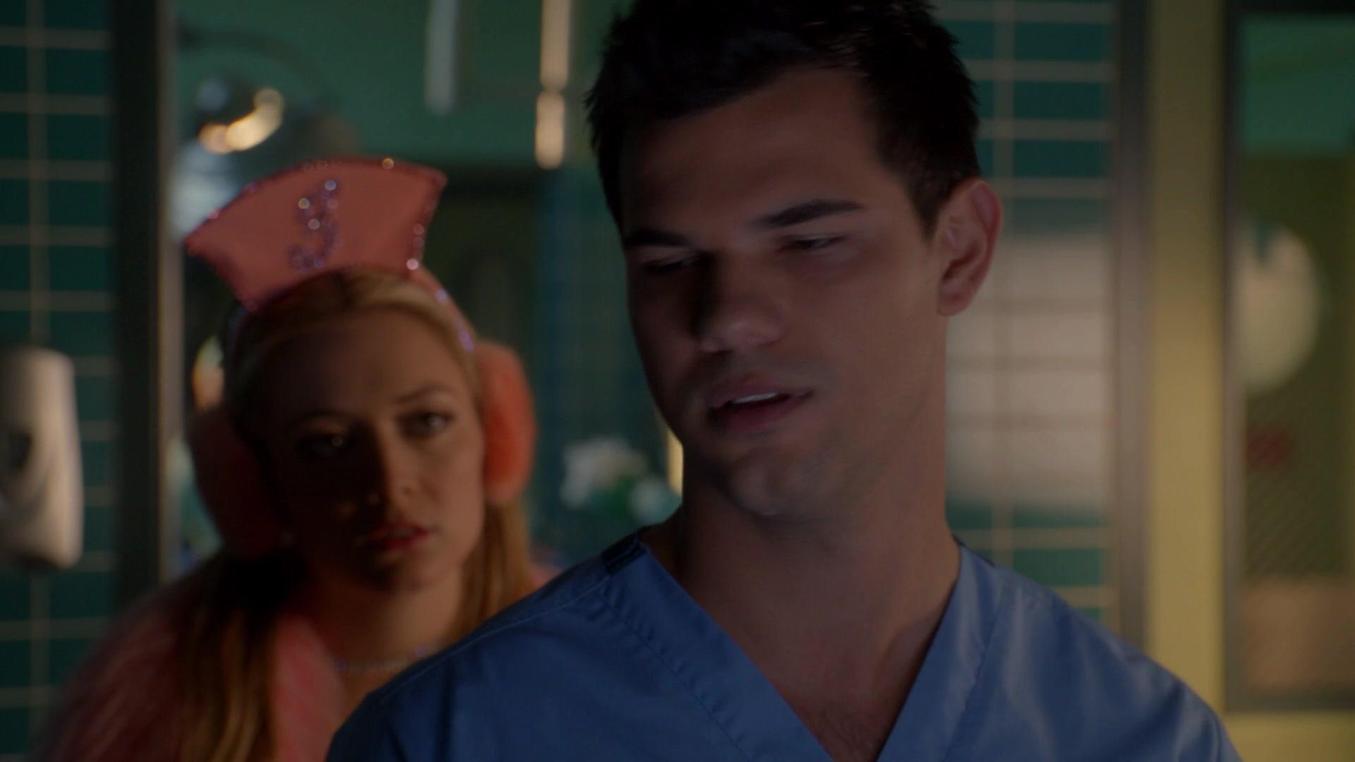 Scream_Queens_2015_S02E09_1080p_002014.jpg