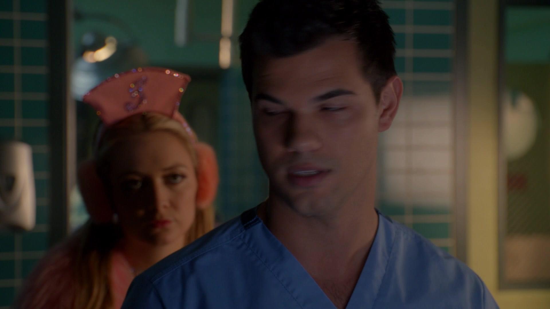 Scream_Queens_2015_S02E09_1080p_002027.jpg