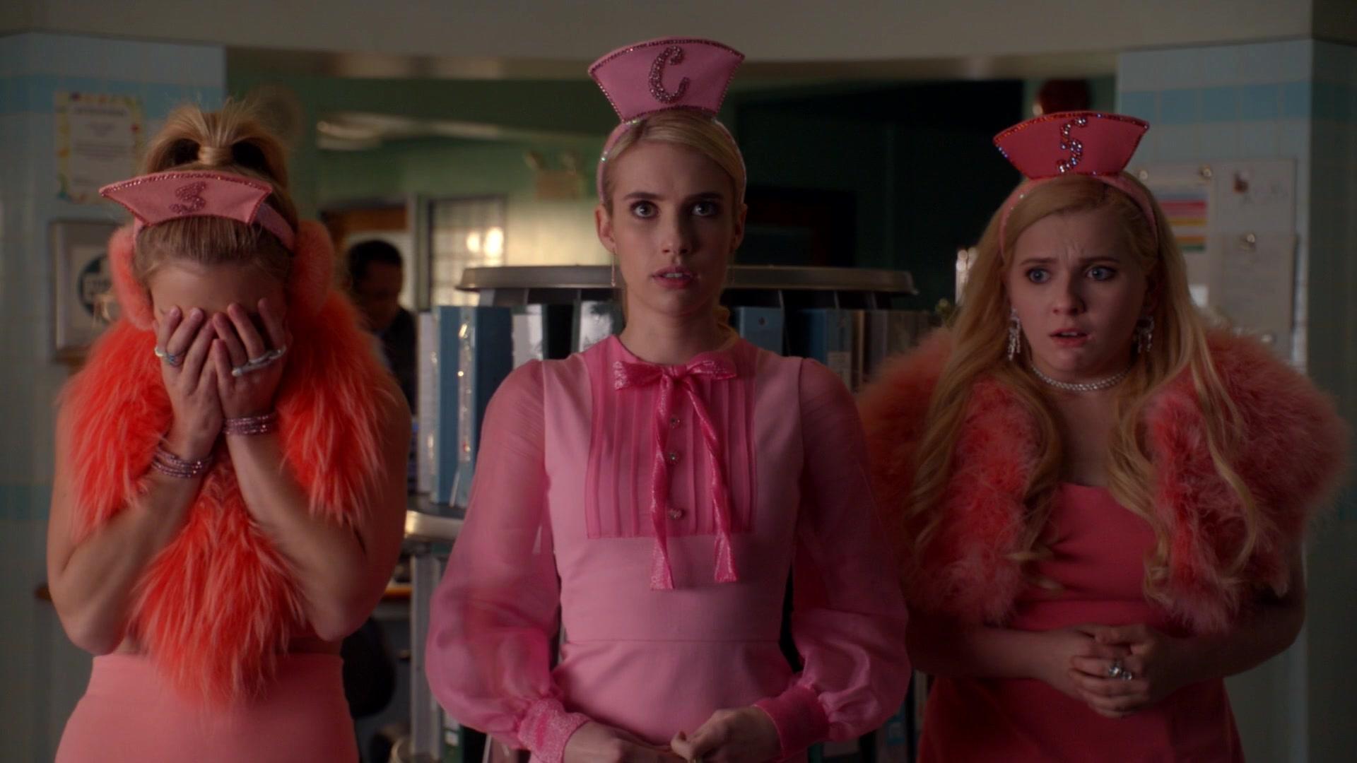 Scream_Queens_2015_S02E09_1080p_004004.jpg
