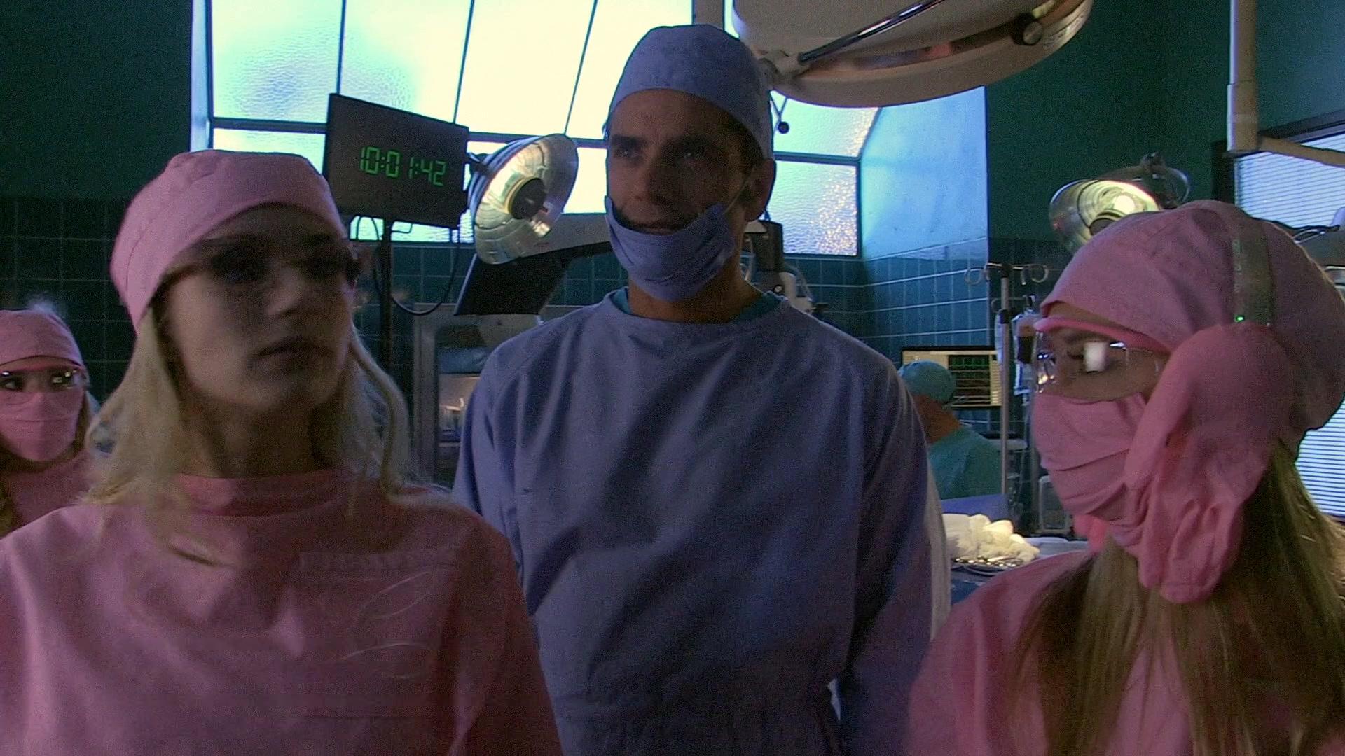 Scream_Queens_2015_S02E09_1080p_004837.jpg