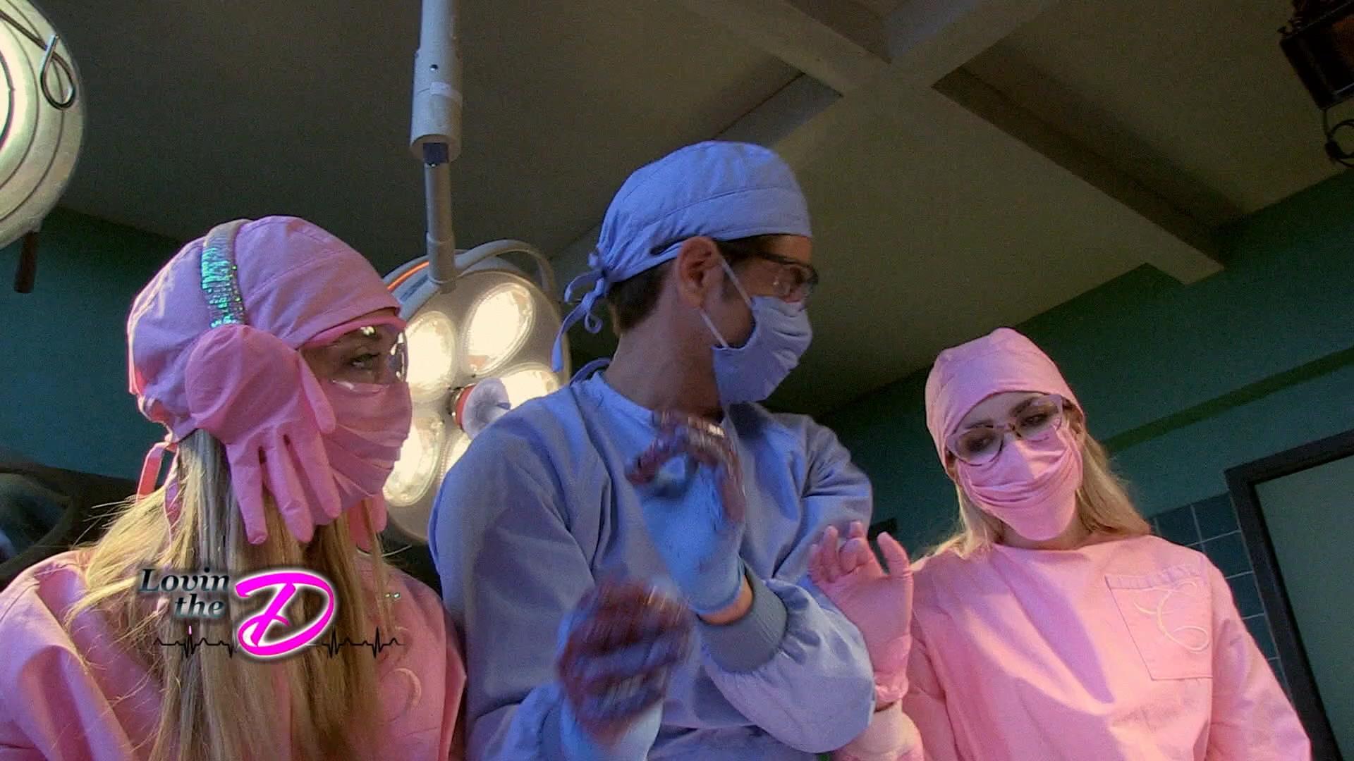 Scream_Queens_2015_S02E09_1080p_004955.jpg