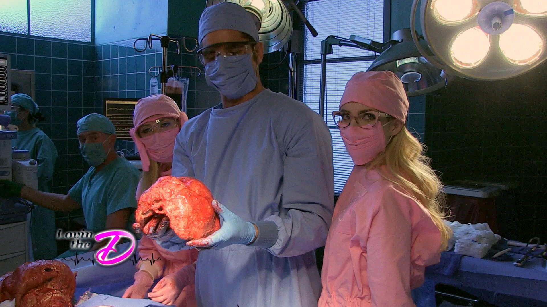 Scream_Queens_2015_S02E09_1080p_005038.jpg
